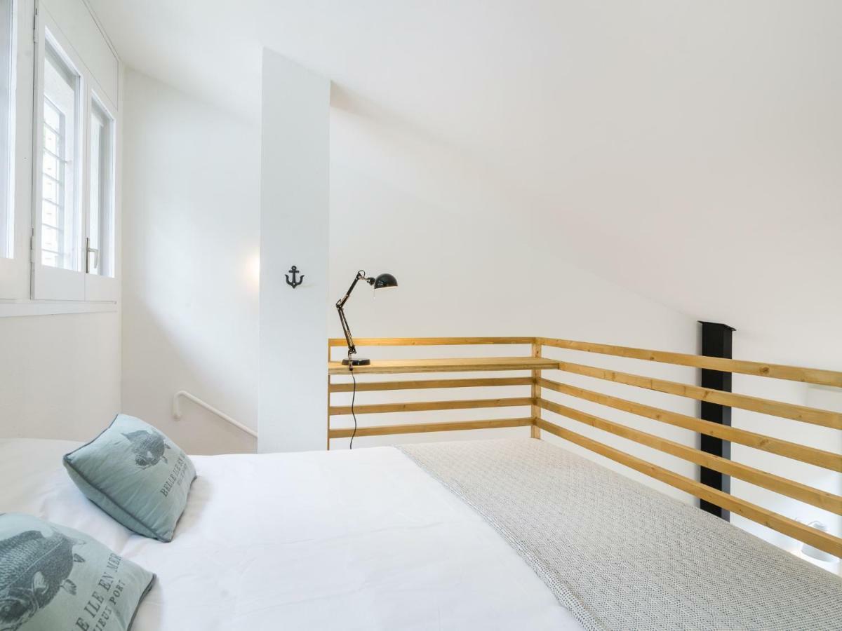 La Vie En Rouge Sa Riera Duplex, Private Parking Apartment เบกูร์ ภายนอก รูปภาพ