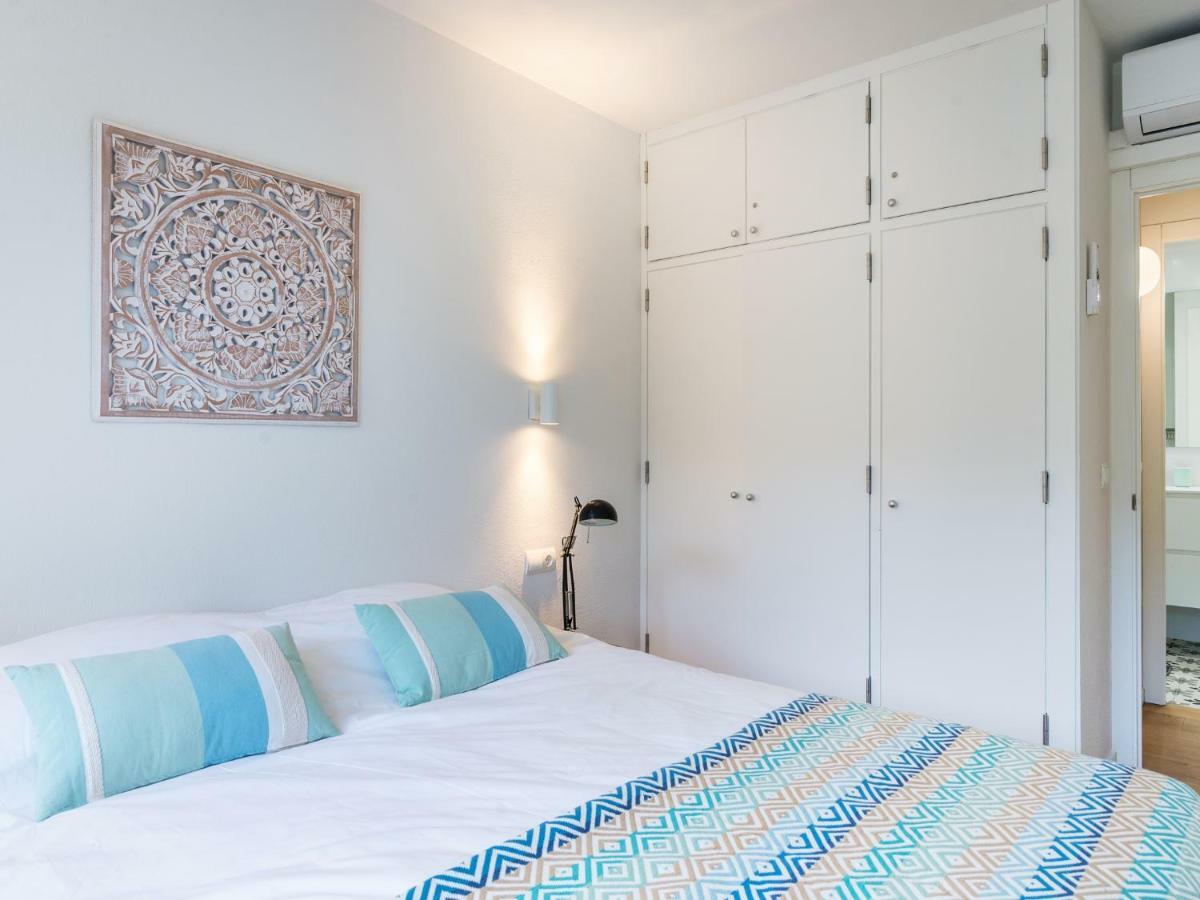 La Vie En Rouge Sa Riera Duplex, Private Parking Apartment เบกูร์ ภายนอก รูปภาพ